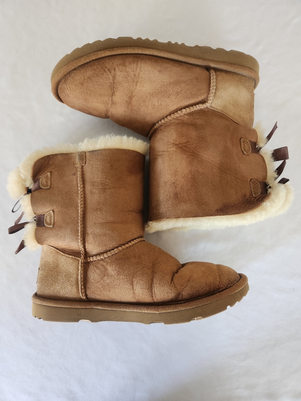 UGG Bailey Bow II | Chestnut ❄️